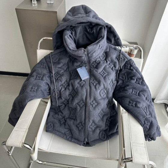 LV S-XL 26yr68